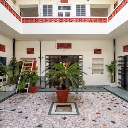 Heart Of The City Homestay By Rashmi Jaipur Exteriör bild