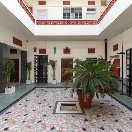 Heart Of The City Homestay By Rashmi Jaipur Exteriör bild