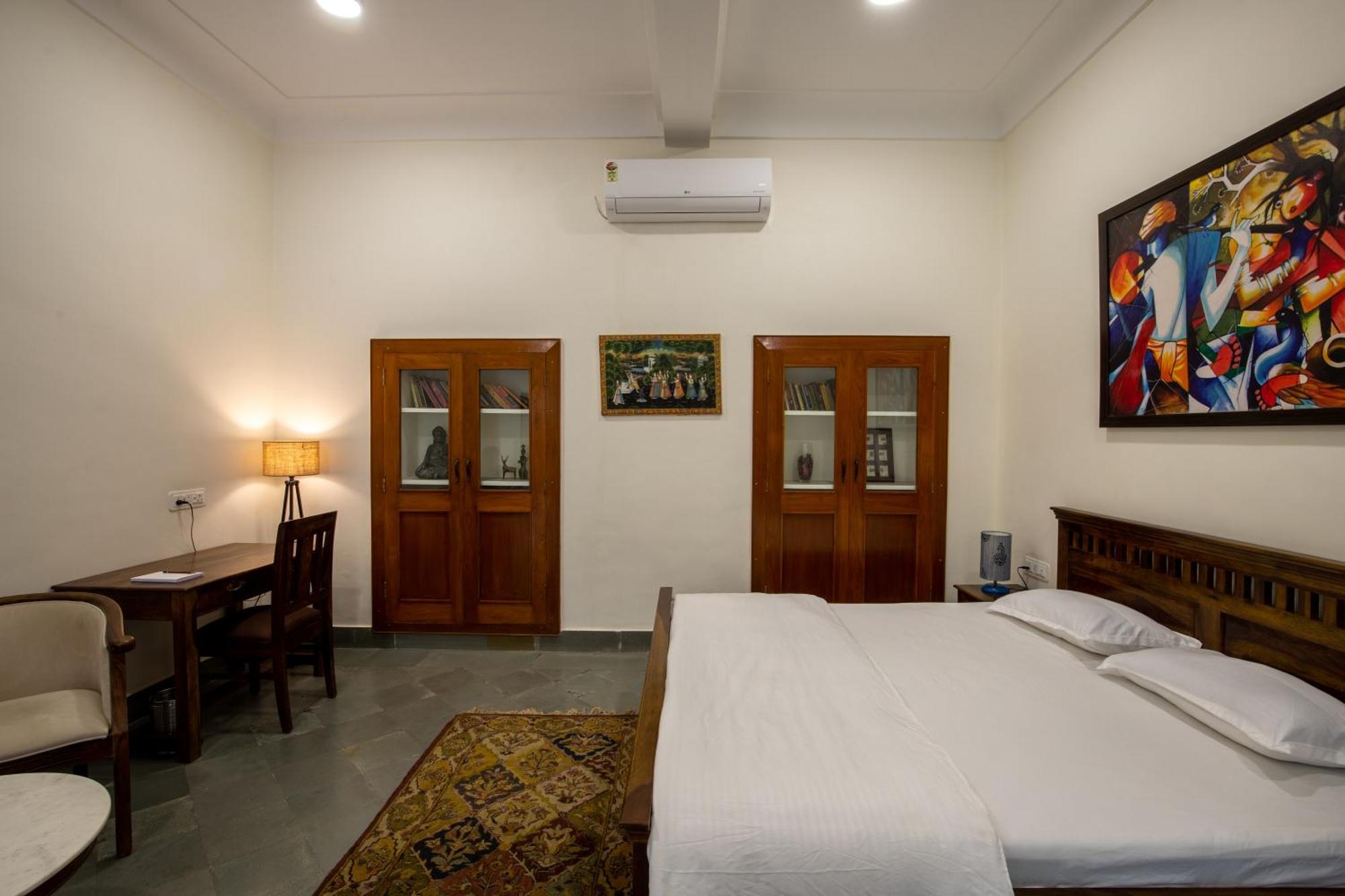 Heart Of The City Homestay By Rashmi Jaipur Exteriör bild