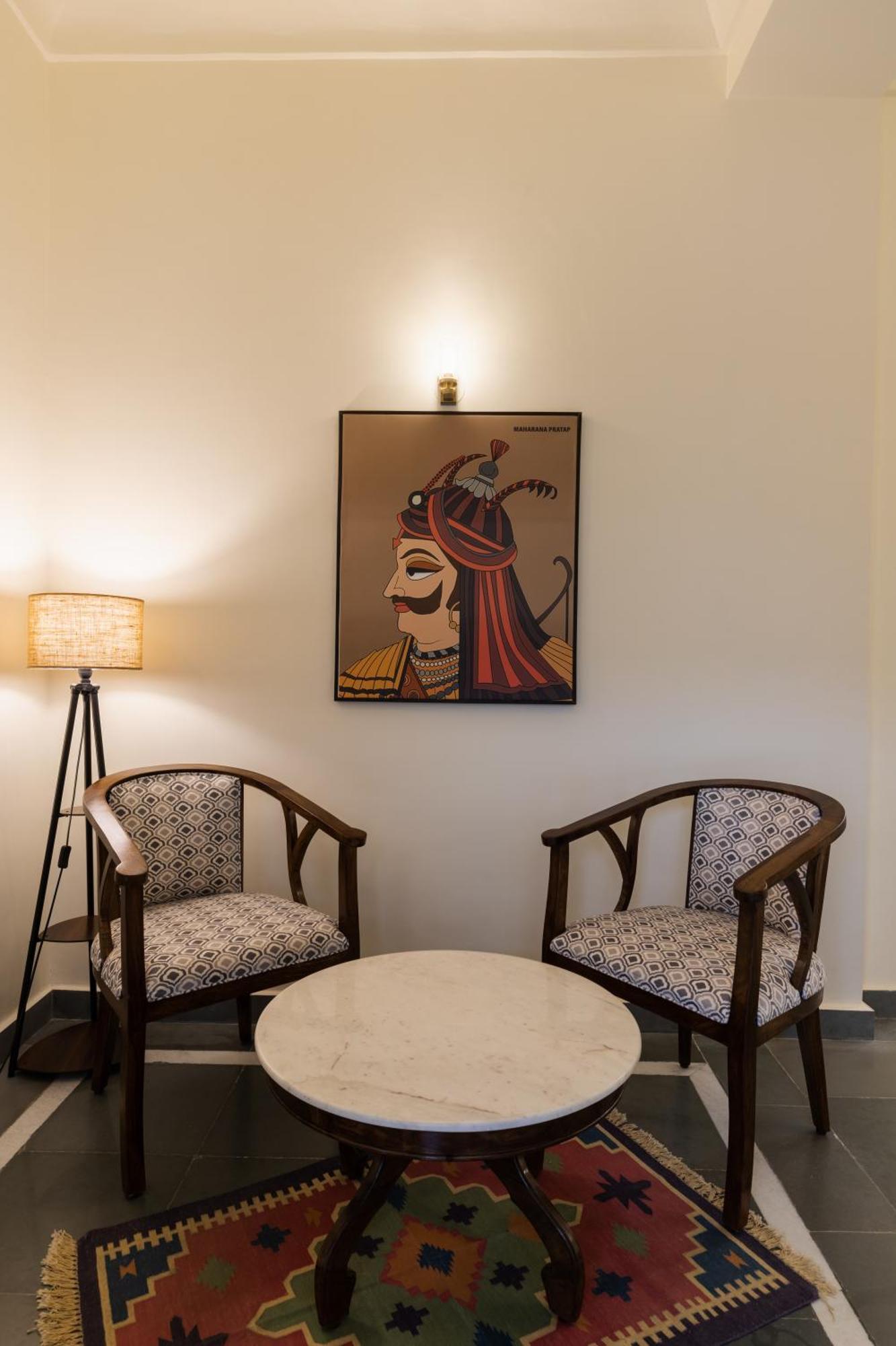 Heart Of The City Homestay By Rashmi Jaipur Exteriör bild